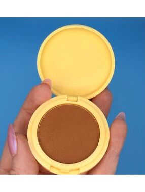 Alamar Cosmetics Cafe Con Leche Hydrating Bronzer